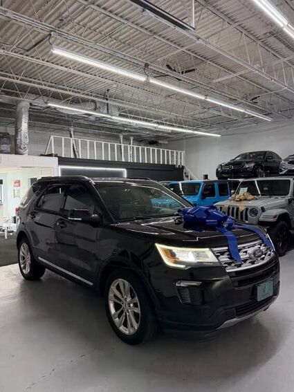 2018 FORD Explorer