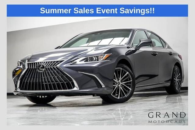 2025 LEXUS ES