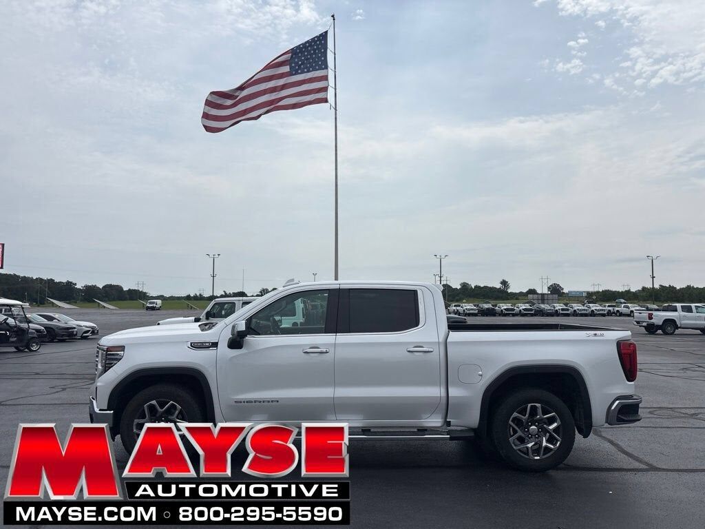 2023 GMC Sierra