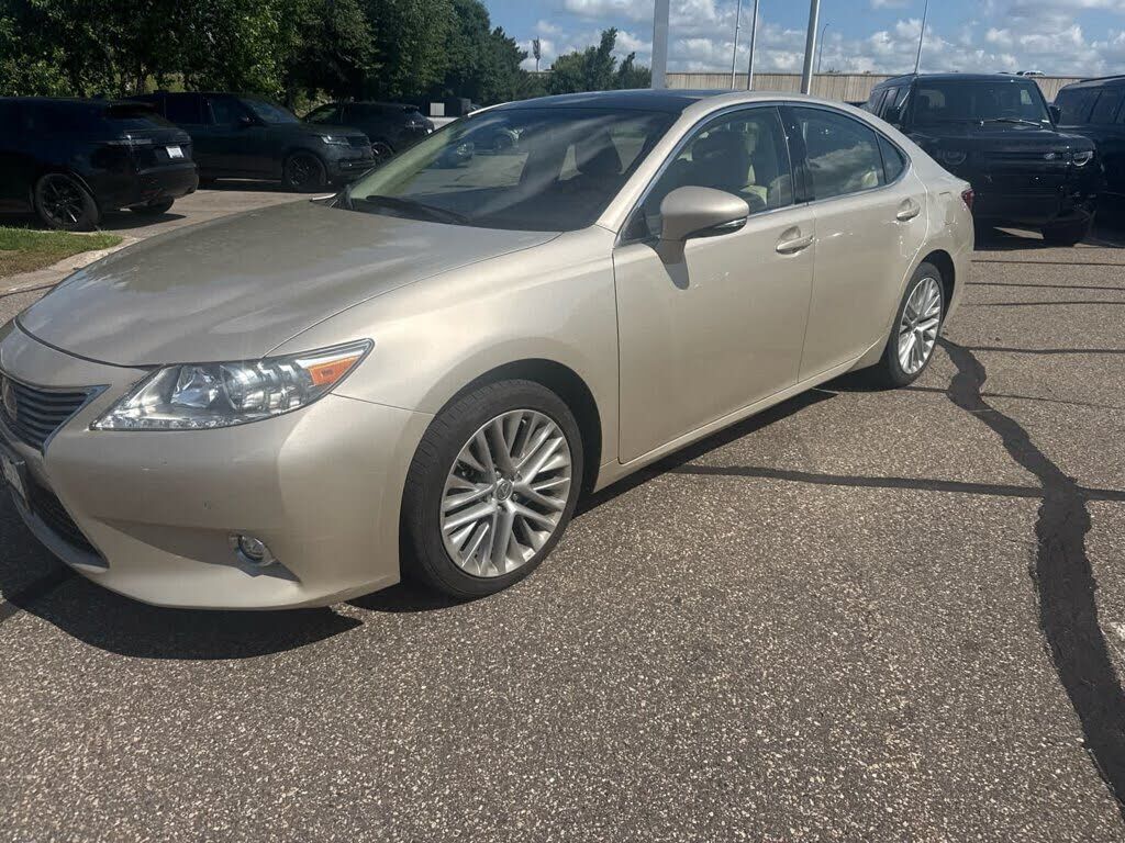 2014 LEXUS ES