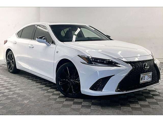 2022 LEXUS ES