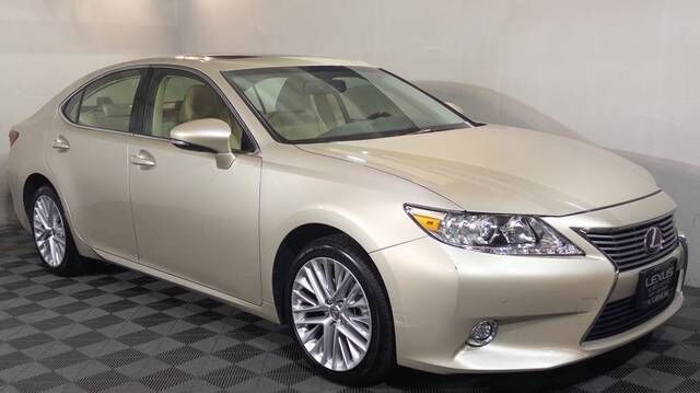 2014 LEXUS ES