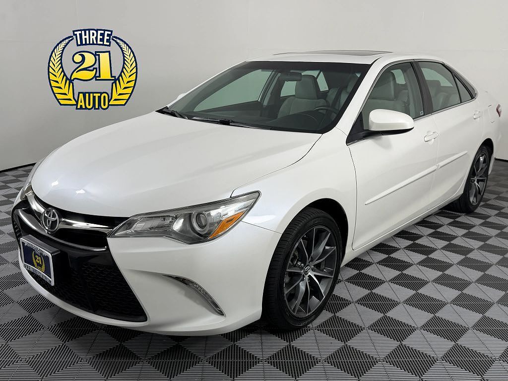 2017 TOYOTA Camry