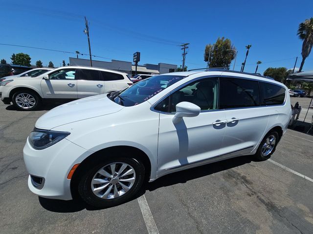 2019 CHRYSLER Pacifica