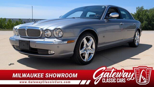 2007 JAGUAR XJ