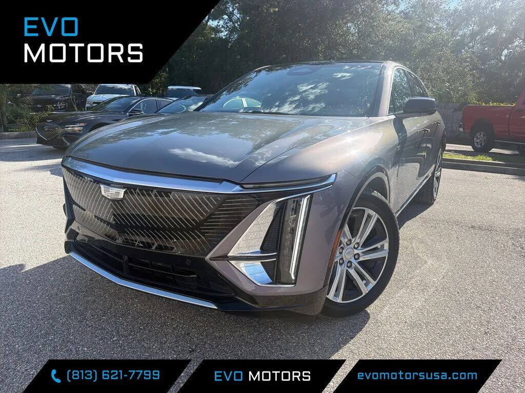 2024 CADILLAC Lyriq