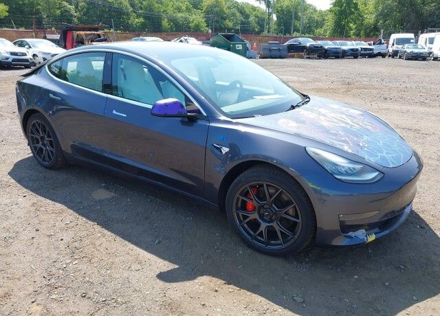 2018 TESLA Model 3