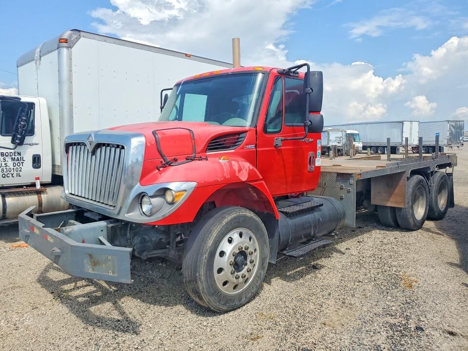 2009 INTERNATIONAL SF625