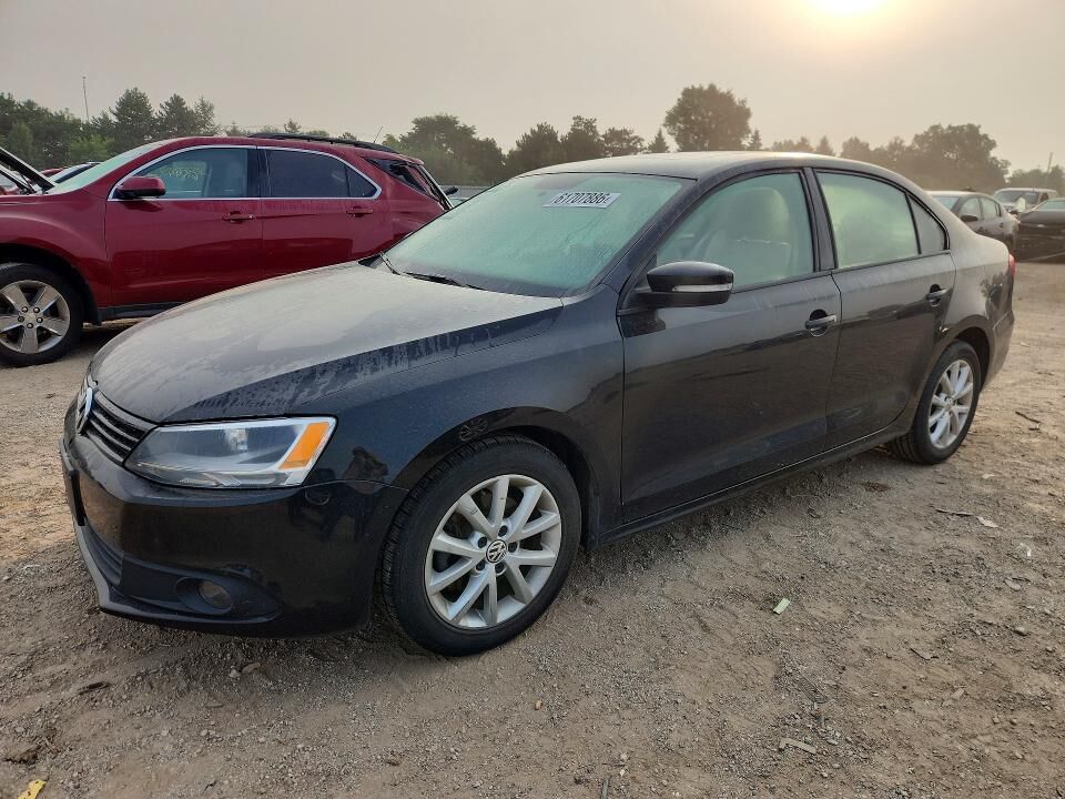 2012 VOLKSWAGEN Jetta