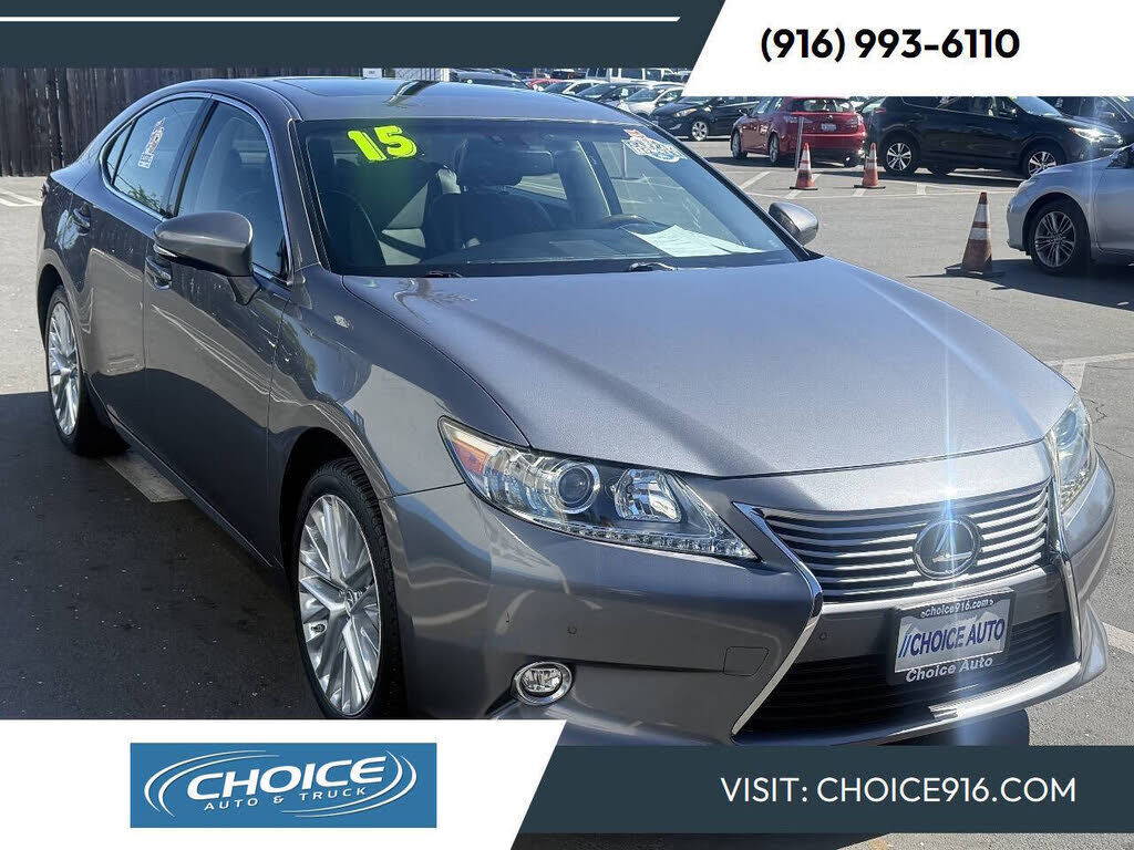 2015 LEXUS ES