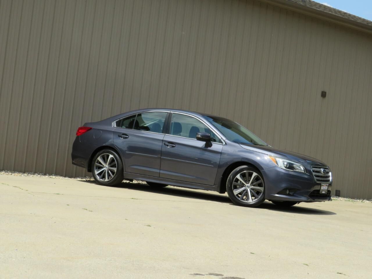 2015 SUBARU Legacy