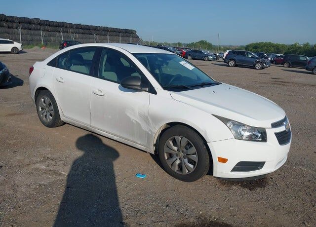 2013 CHEVROLET Cruze