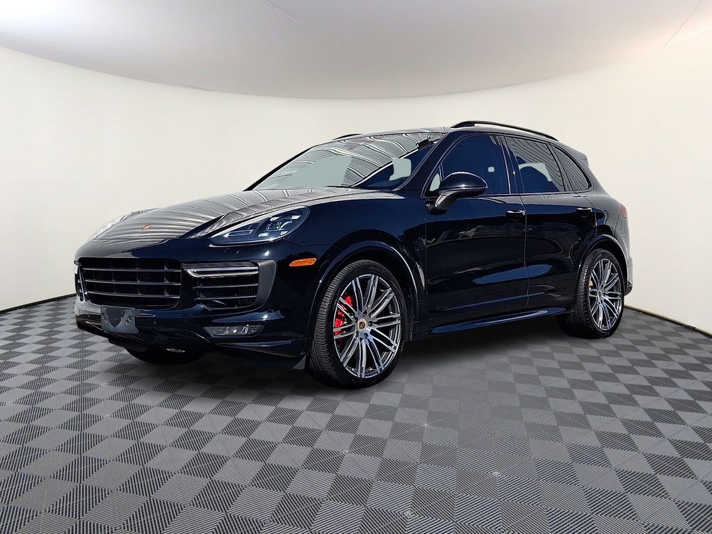 2017 PORSCHE Cayenne