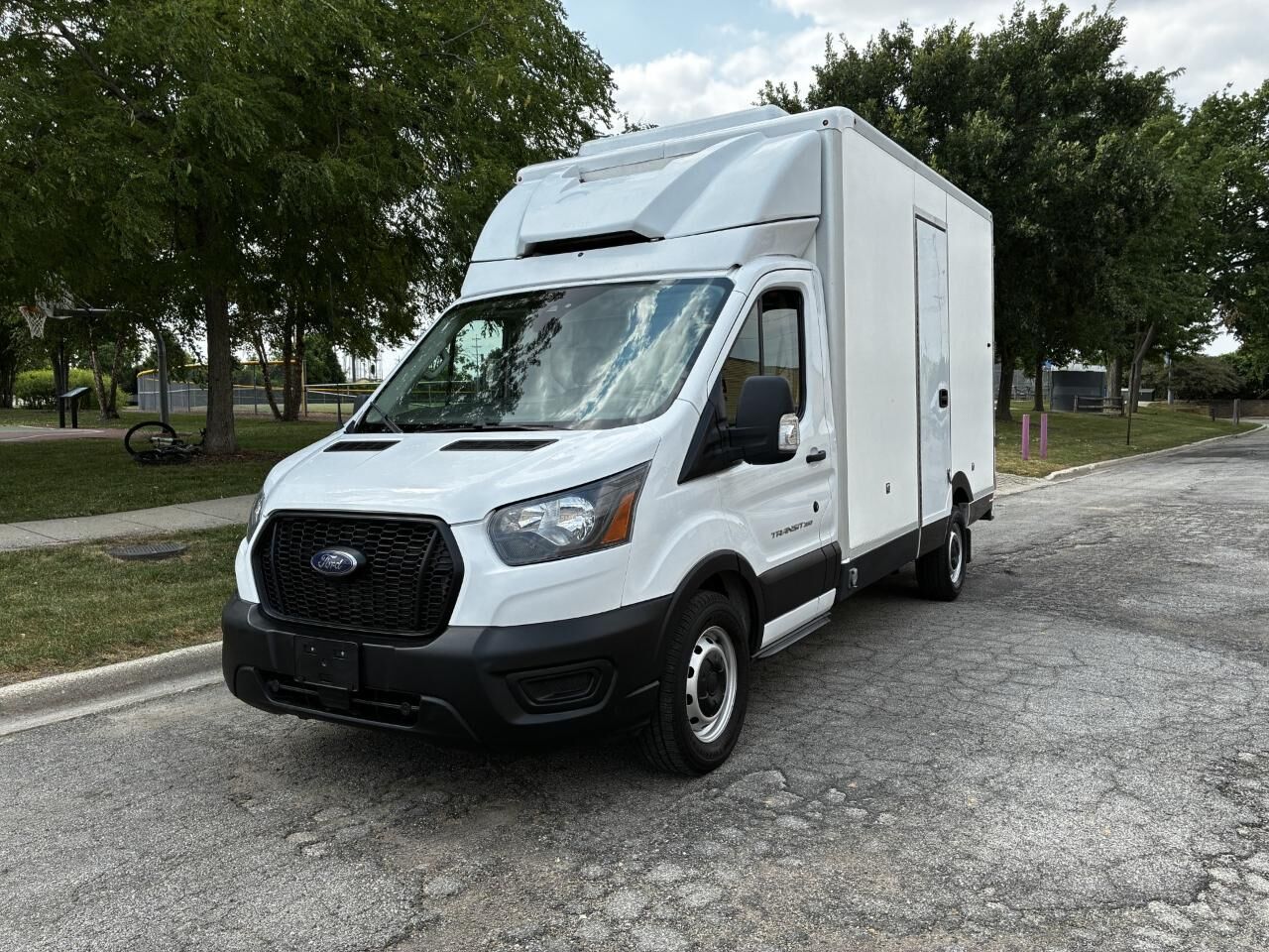 2022 FORD Transit