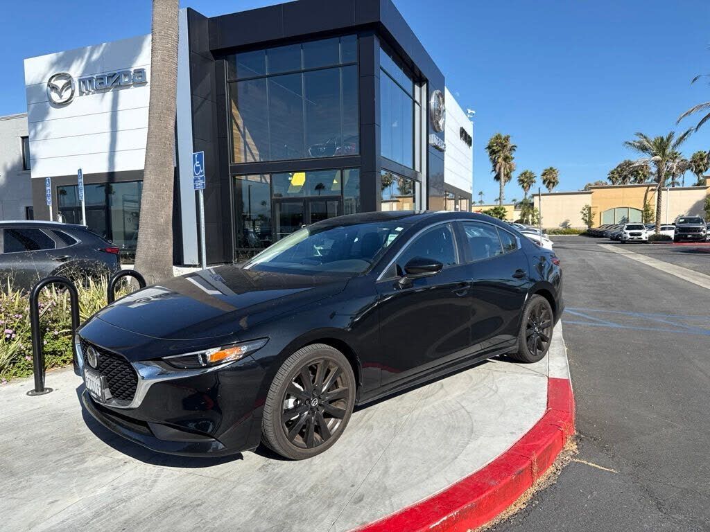 2025 MAZDA Mazda3