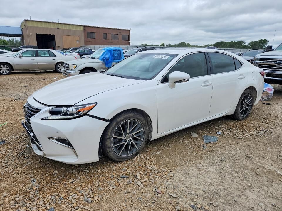 2017 LEXUS ES