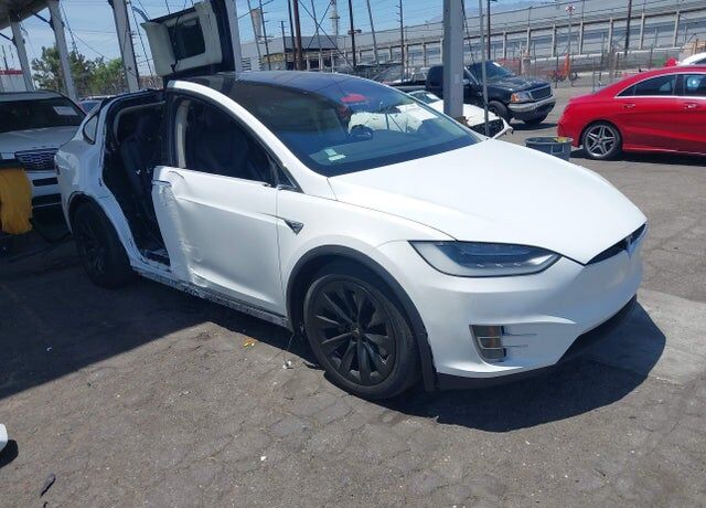 2017 TESLA Model X