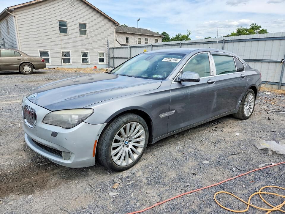 2012 BMW 7 Series