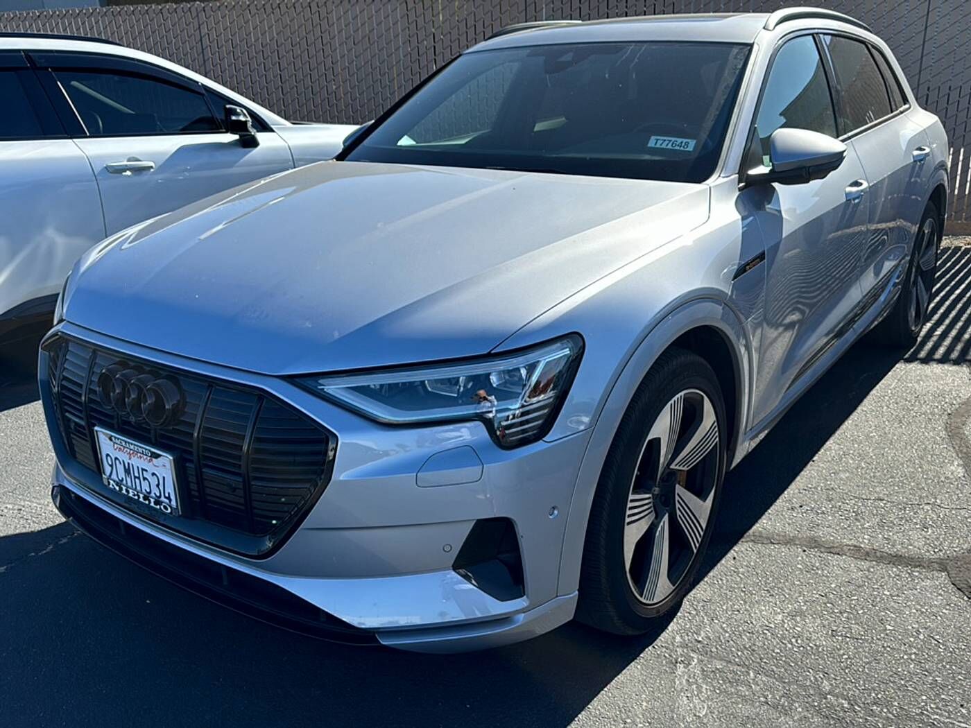 2022 AUDI e-tron