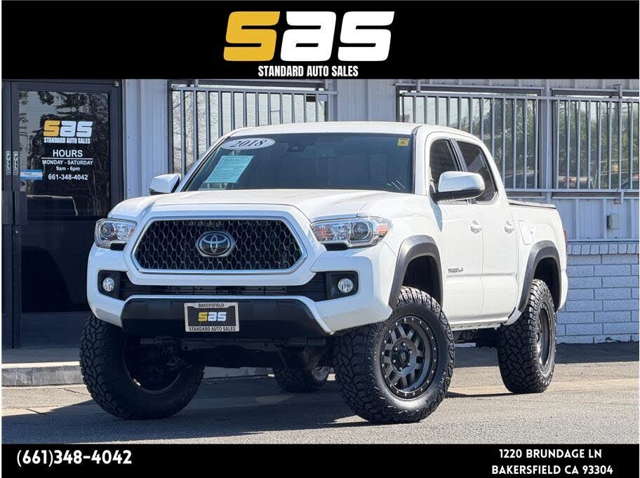 2018 TOYOTA Tacoma