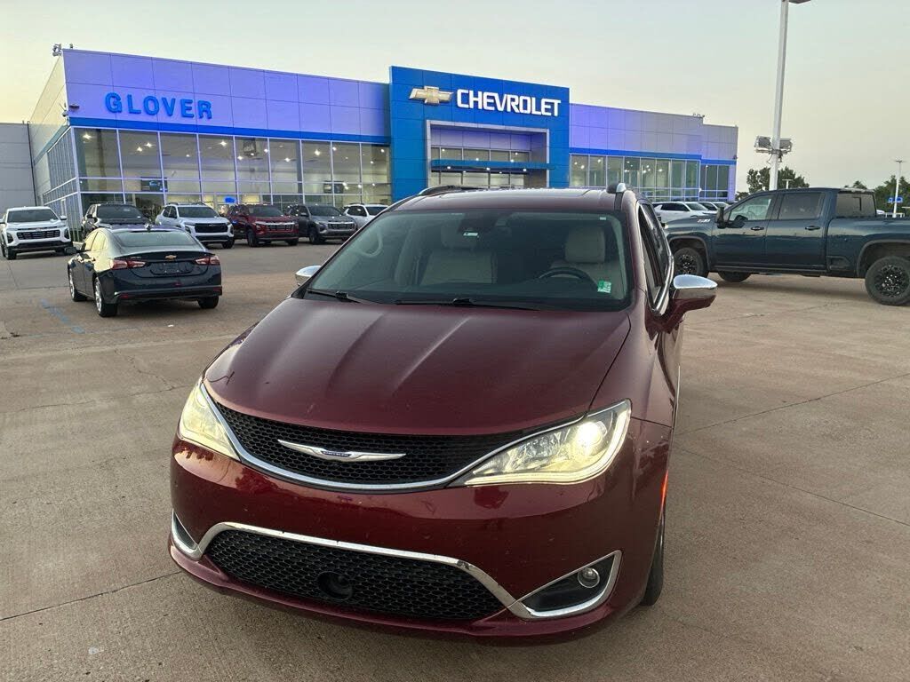 2019 CHRYSLER Pacifica