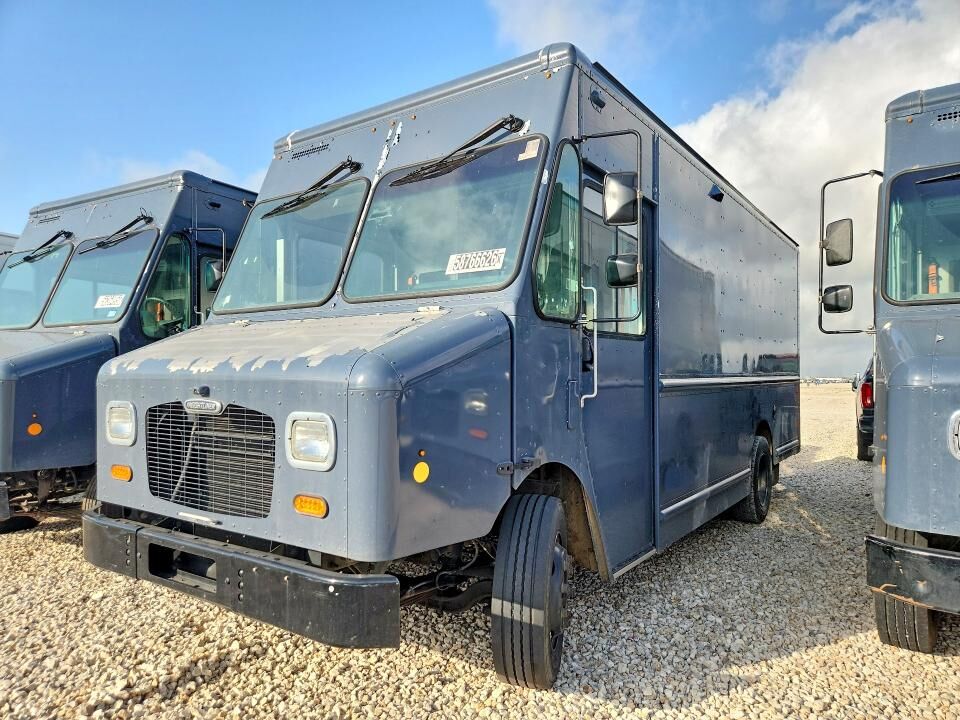 2020 FREIGHTLINER MT 45G Front Gasoline Engine Walk in Van Chassis