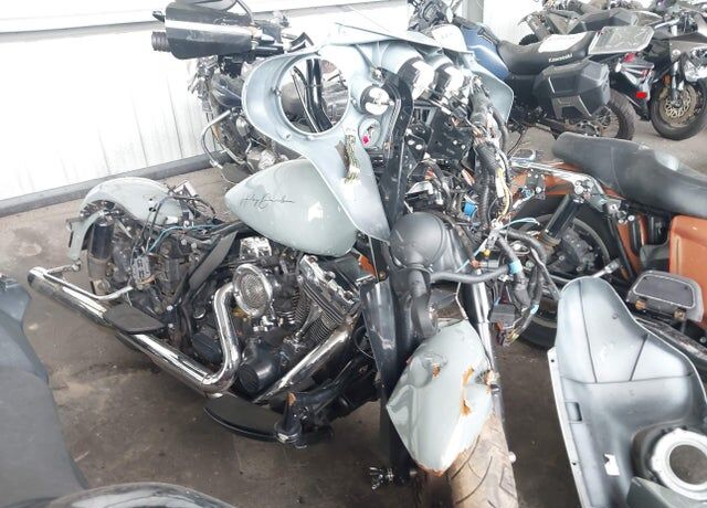 2012 HARLEY DAVIDSON Electra Glide Ultra Classic 103