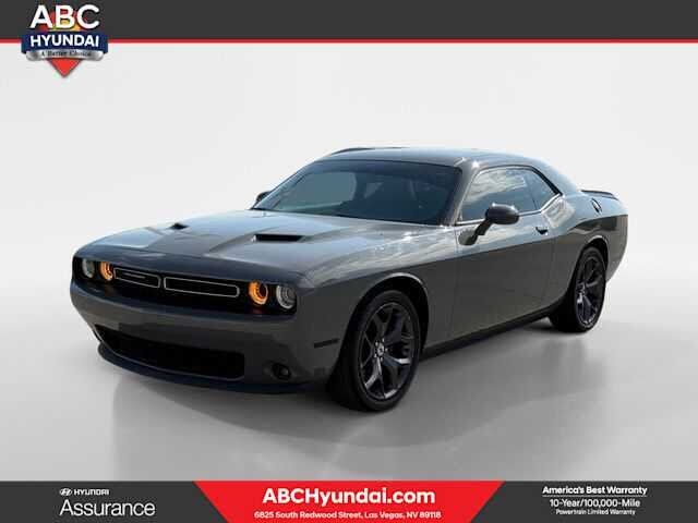 2017 DODGE Challenger