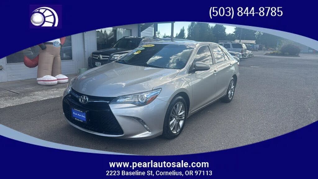2016 TOYOTA Camry
