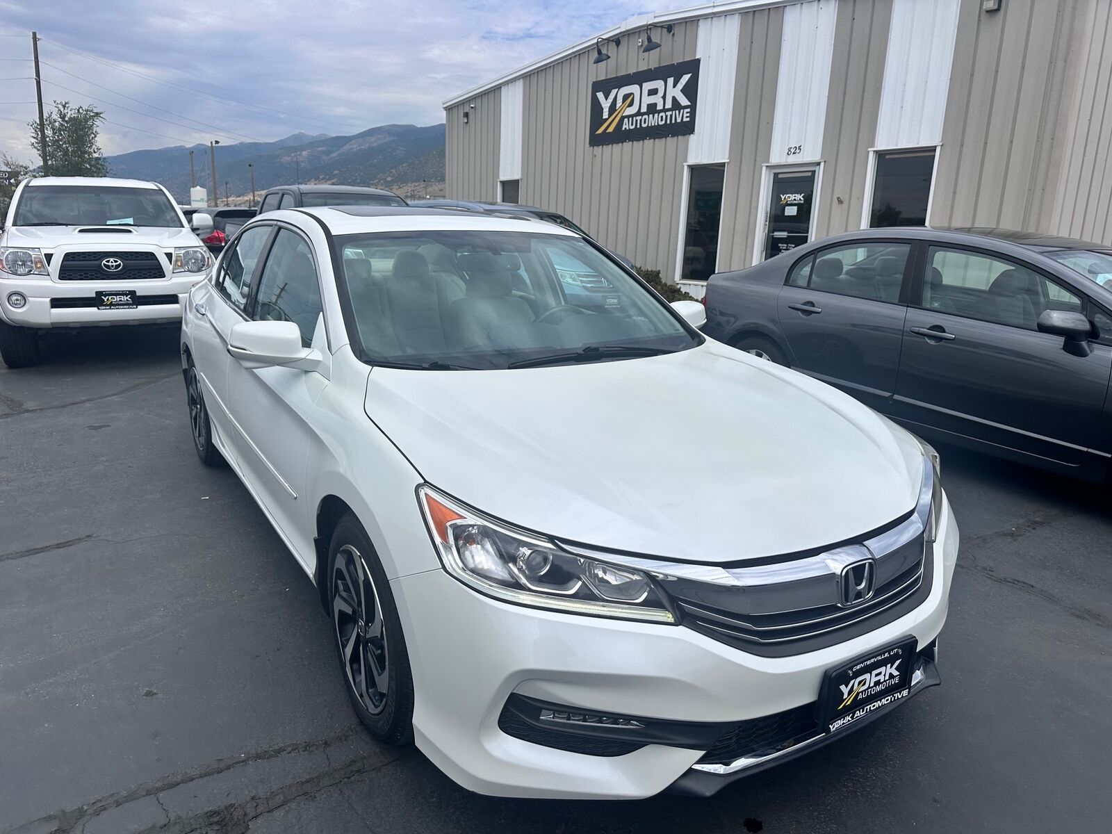 2016 HONDA Accord