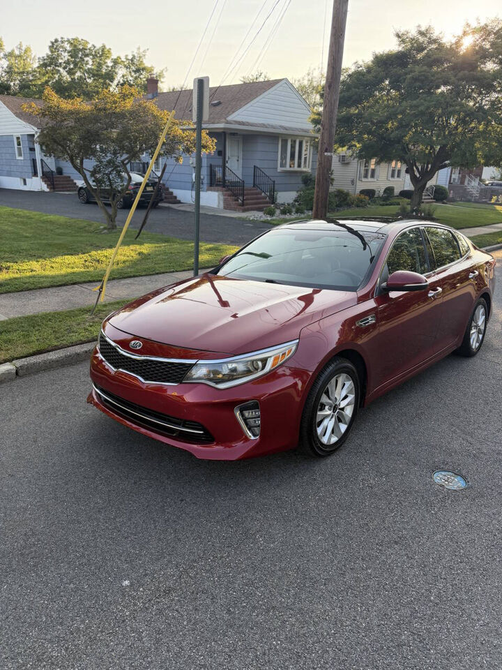 2018 KIA Optima