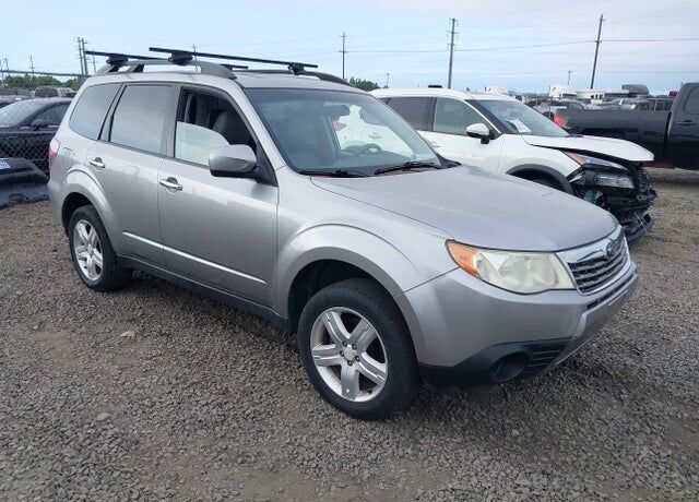 2010 SUBARU Forester