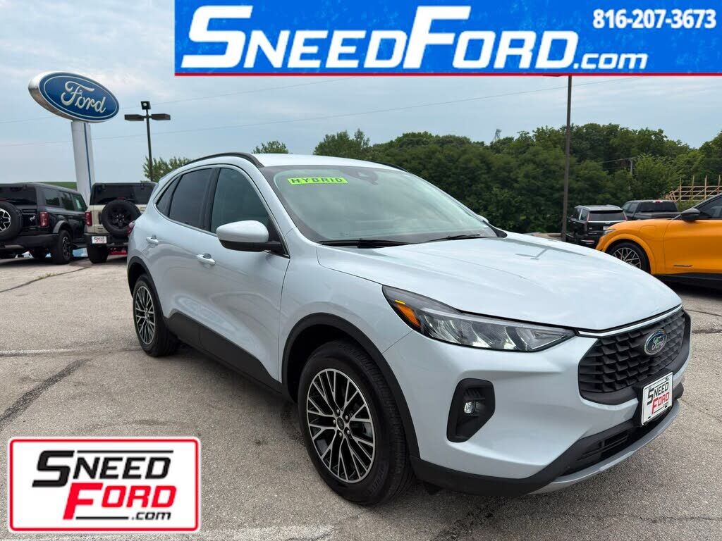 2025 FORD Escape