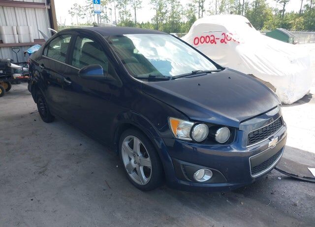 2016 CHEVROLET Sonic