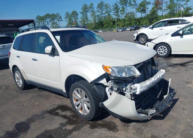 2013 SUBARU Forester