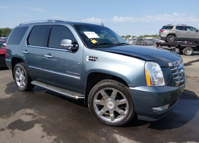 2009 CADILLAC Escalade