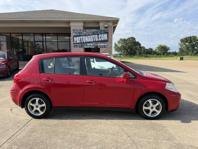 2007 NISSAN Versa