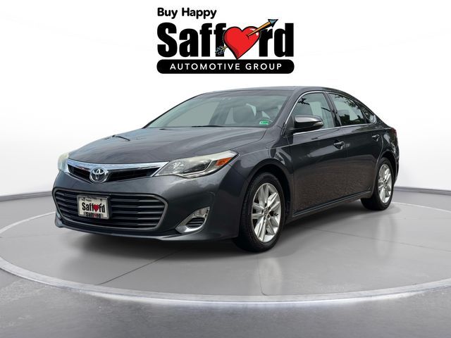 2013 TOYOTA Avalon