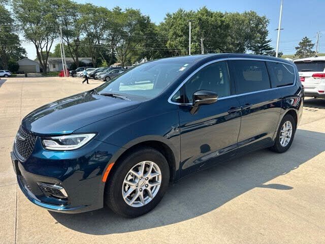 2025 CHRYSLER Pacifica