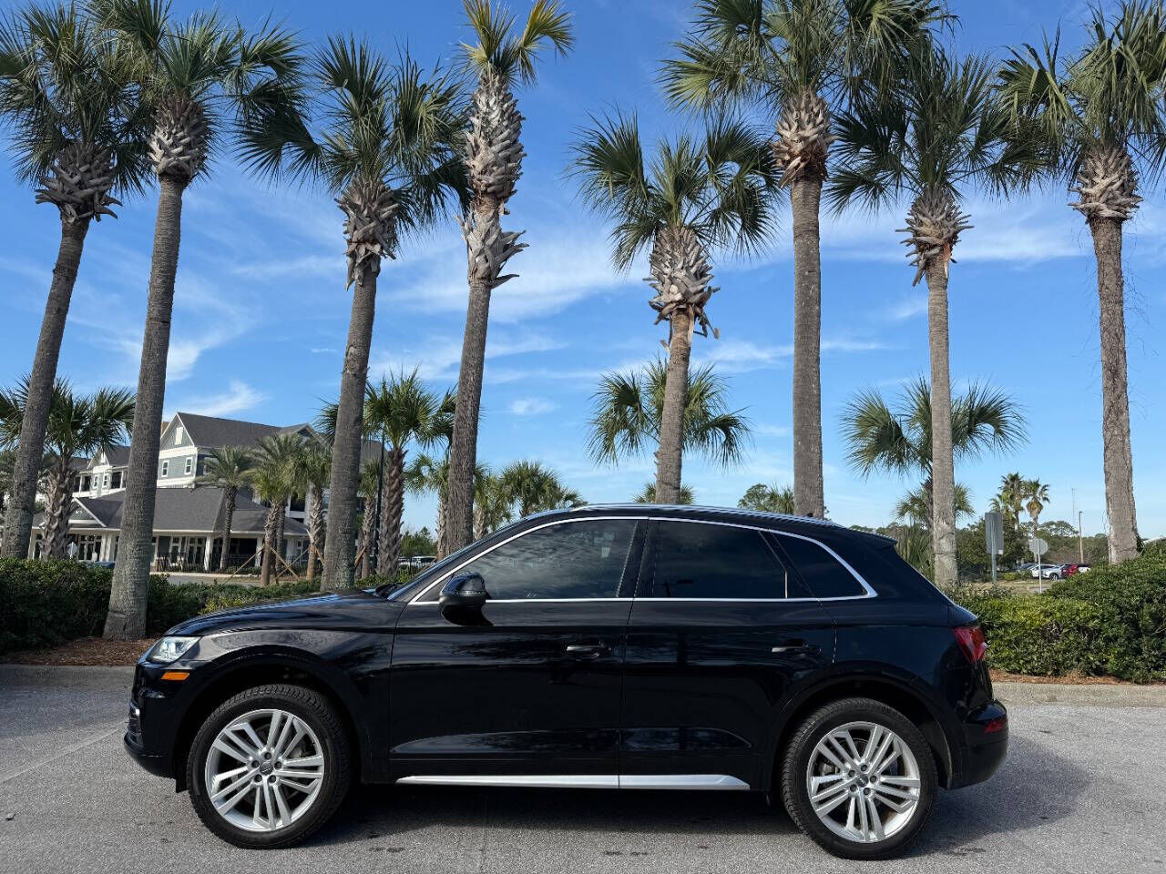 2018 AUDI Q5