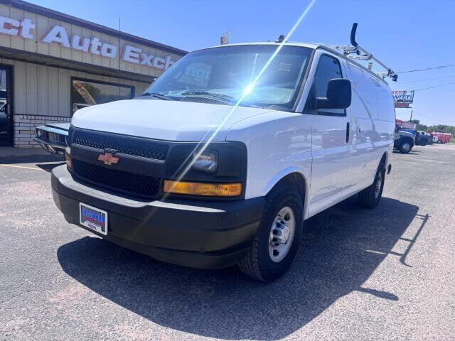 2017 CHEVROLET Express