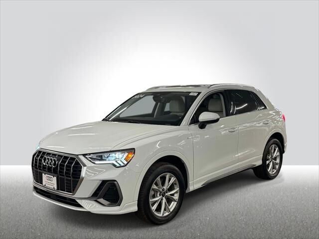 2024 AUDI Q3