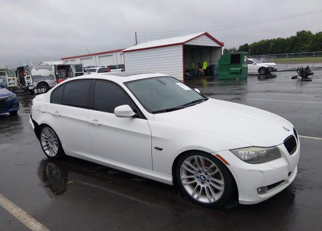 2011 BMW 3 Series