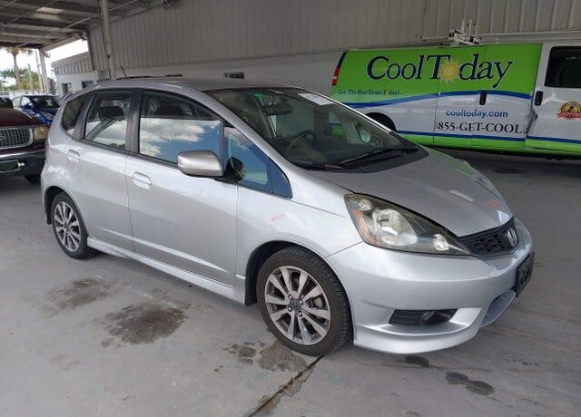 2012 HONDA Fit