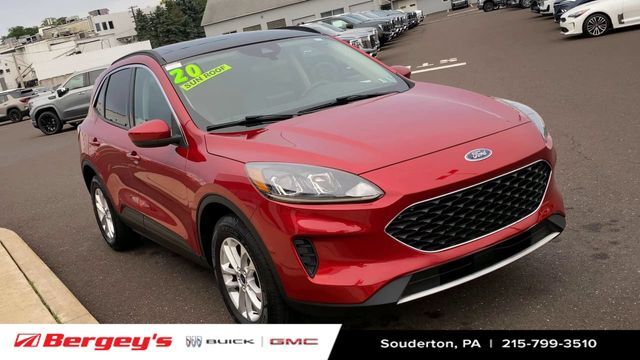2020 FORD Escape