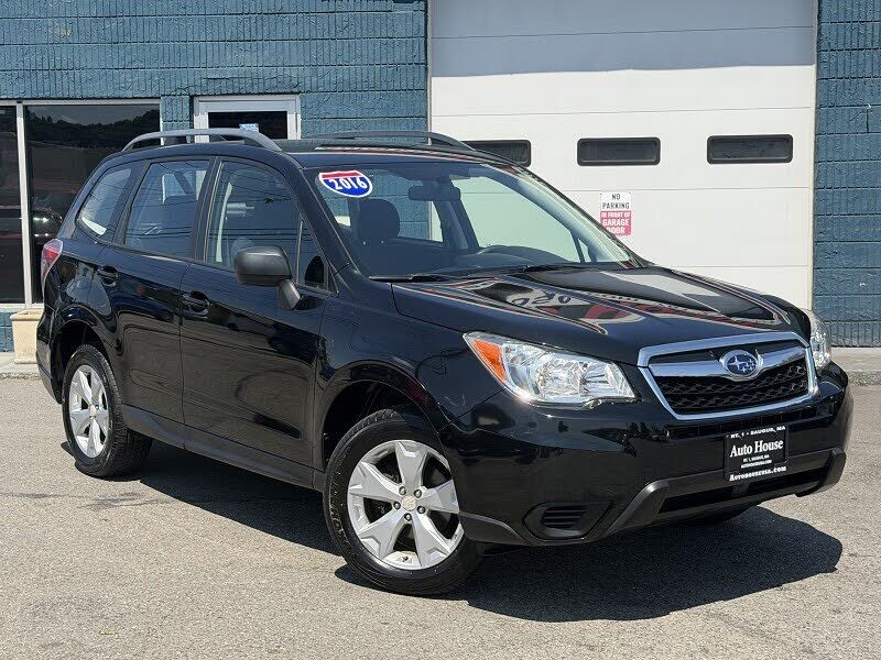 2016 SUBARU Forester
