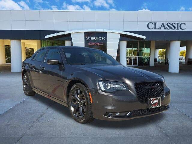 2023 CHRYSLER 300