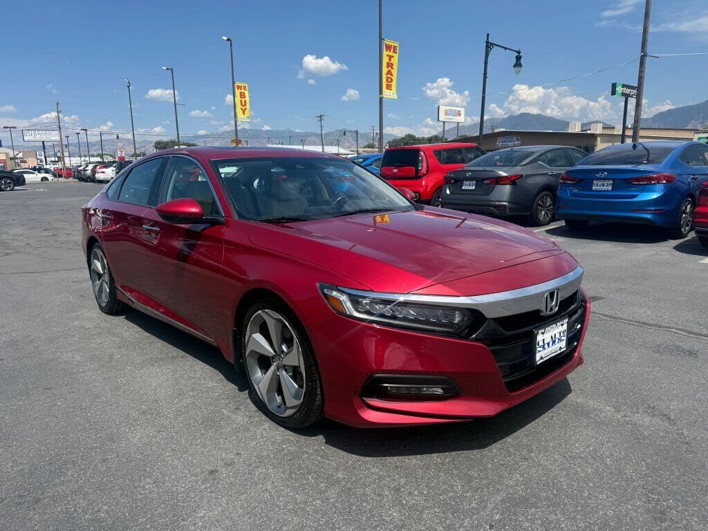 2018 HONDA Accord