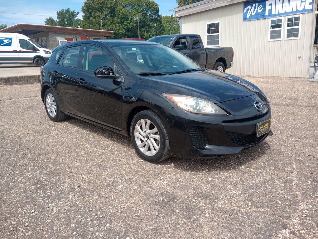 2013 MAZDA Mazda3