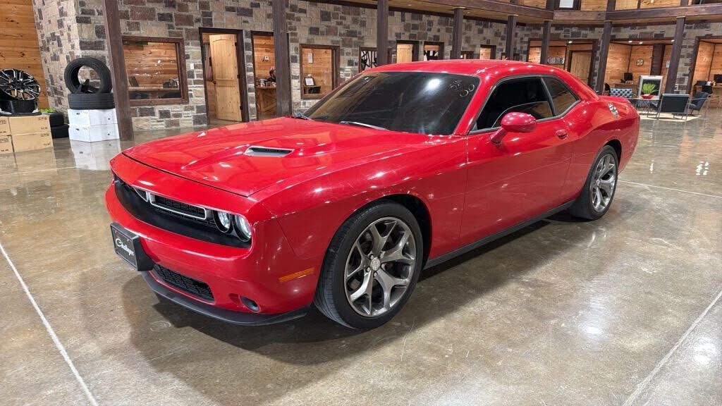 2016 DODGE Challenger
